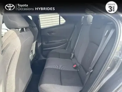 Photo 11 Toyota C-HR  1.8 Hybride 140ch Design