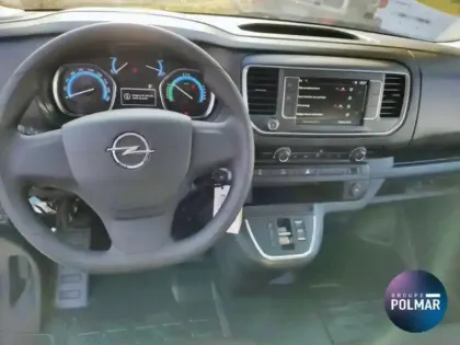 Photo 8 Opel Vivaro  Fg M 136ch (100kW) Batterie 49 kWh