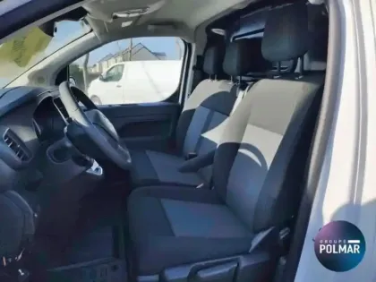 Photo 7 Opel Vivaro  Fg M 136ch (100kW) Batterie 49 kWh