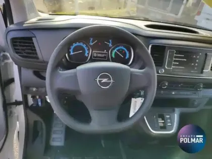 Photo 9 Opel Vivaro  Fg M 136ch (100kW) Batterie 49 kWh