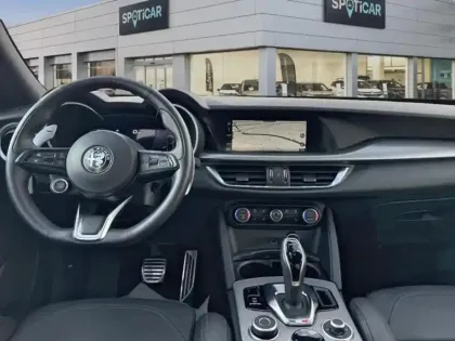Photo 7 Alfa Romeo Stelvio  2.2 Diesel 160ch Veloce AT8