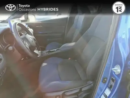 Photo 25 Toyota C-HR  122h Graphic 2WD E-CVT RC18