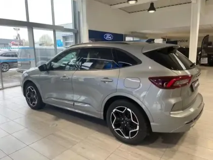 Photo 6 Ford Kuga  2.5 Duratec 180ch Hybrid FlexiFuel ST-Line X Powershift