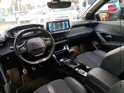 Photo 14 Peugeot 208  1.2 PureTech 100ch S&S GT