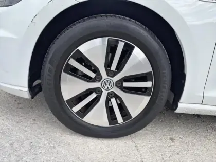 Photo 11 Volkswagen Golf Gén. VII Ph2 Base 5