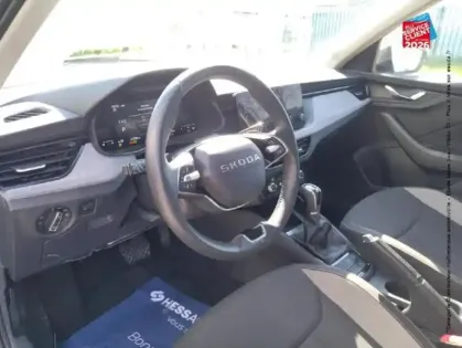 Photo 14 Skoda Kamiq  1.0 TSI Evo 2 116ch Selection DSG7 Camera