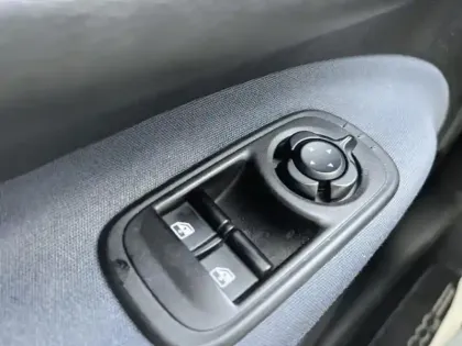 Photo 13 Fiat 500  e 118ch Icône