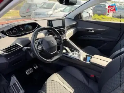 Photo 14 Peugeot 3008  HYBRID 225ch Roadtrip e-EAT8