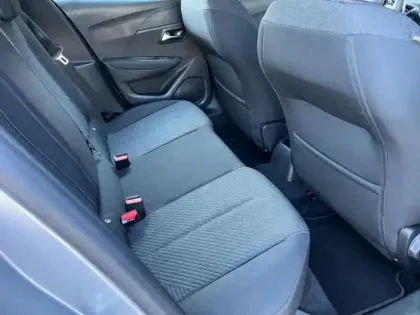 Photo 9 Peugeot 208  1.2 Hybrid 110ch Style e-DCS6