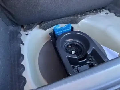 Photo 6 Peugeot 208  1.2 Hybrid 110ch Style e-DCS6