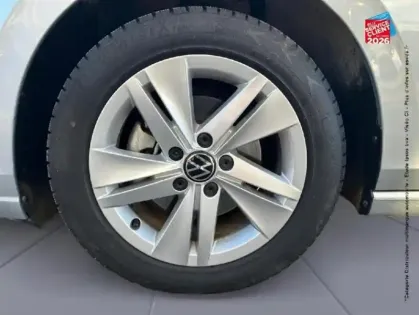 Photo 9 Volkswagen Golf  1.5 eTSI EVO2 116ch Life Plus DSG7 Siege chauf