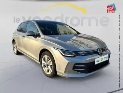 Photo 17 Volkswagen Golf  1.5 eTSI EVO2 116ch Life Plus DSG7 Siege chauf