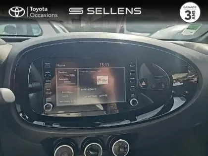 Photo 14 Toyota Aygo  X 1.0 VVT-i 72ch Design S-CVT