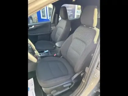 Photo 10 Ford Kuga  2.5 Duratec 190ch FHEV E85 ST-Line BVA