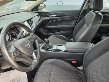 Photo 11 Opel Insignia  Grand Sport 1.6 D 136ch Innovation