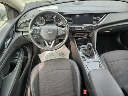 Photo 14 Opel Insignia  Grand Sport 1.6 D 136ch Innovation