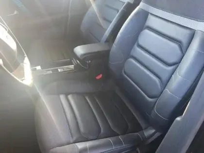 Photo 8 Citroën C4  Moteur électrique 136ch (100 kW) Shine Automatique