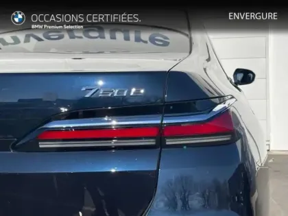 Photo 9 BMW Serie 7 Série 7 750eA xDrive 489ch M Sport