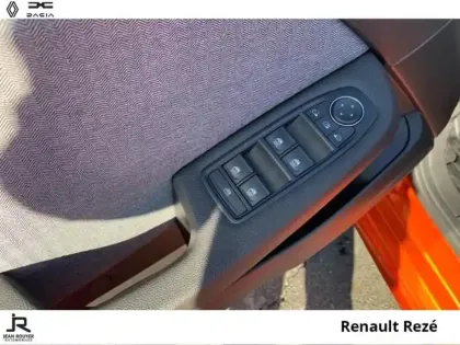 Photo 13 Renault Clio  1.0 TCe 90ch Techno - 24