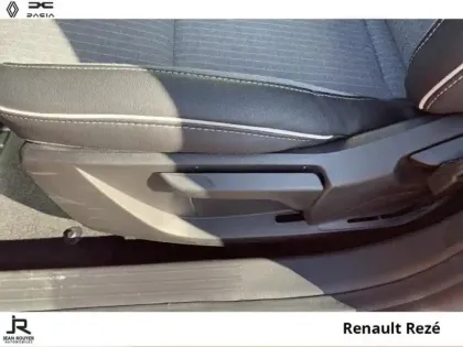 Photo 14 Renault Clio  1.0 TCe 90ch Techno - 24