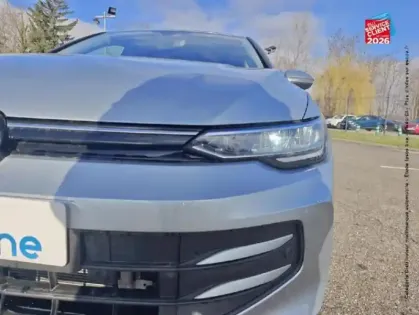 Photo 12 Volkswagen Golf  1.5 eTSI EVO2 116ch Life Plus DSG7 Siege chauf