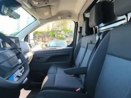 Photo 7 Fiat Scudo  Fg XL 2.2 Diesel 180ch Pack Premium Connect automatique