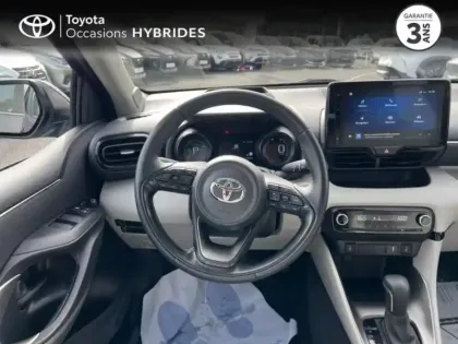 Photo 8 Toyota Yaris  116h Iconic 5p MY22