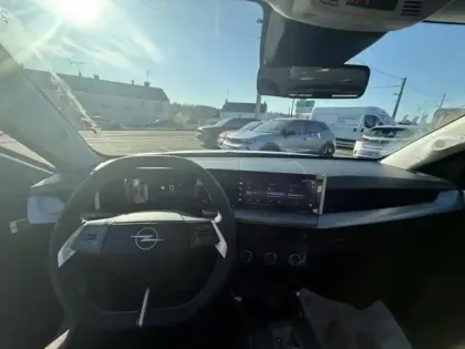 Photo 14 Opel Frontera  Electric 113ch 44kWh Edition