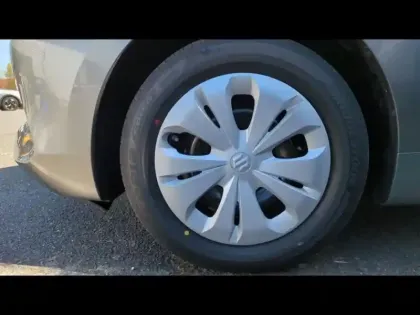 Photo 8 Suzuki Swift  1.2 Hybrid 83ch Avantage