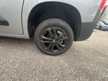 Photo 10 Citroën Berlingo  1.5 BlueHDi 130ch S&S MAX 5 places N1