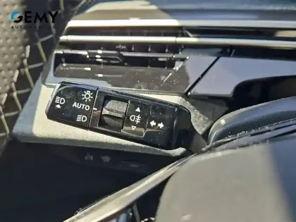 Photo 21 Peugeot 3008  Hybrid 145 e-DCS6