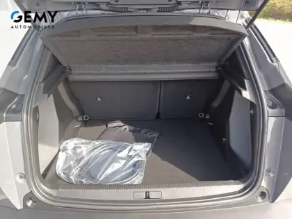 Photo 21 Peugeot 2008  Electrique 54 kWh 156 ch