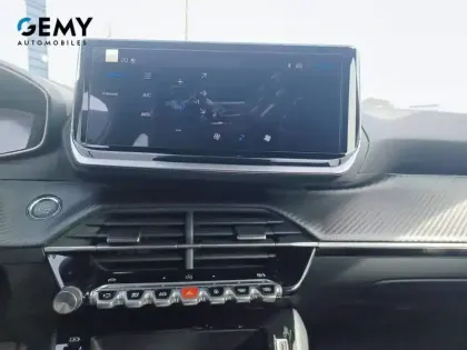 Photo 14 Peugeot 2008  Electrique 54 kWh 156 ch