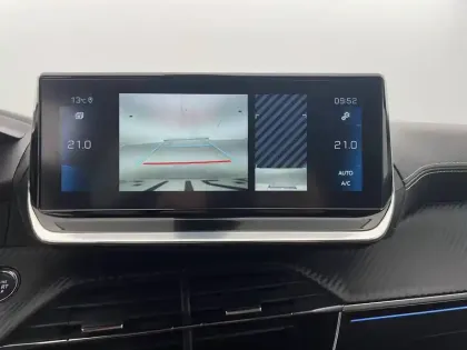 Photo 89 Peugeot 208  PureTech 100 S&S EAT8