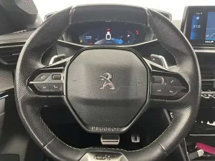Photo 22 Peugeot 208 Gén. II Ph1 NG GT 5