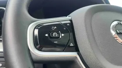 Photo 23 Volvo Xc60  T6 AWD Hybride rechargeable 253 ch+145 ch Geartronic 8