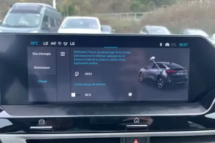 Photo 24 Citroën C4 e- 156 ch autonomie étendue