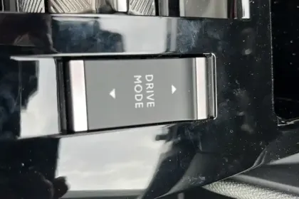 Photo 20 Citroën C4 e- 156 ch autonomie étendue