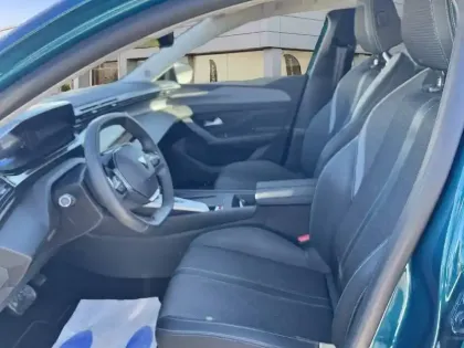 Photo 10 Peugeot 308  Hybrid 136 e-DCS6