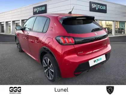 Photo 48 Peugeot 208  PureTech 100 S&S BVM6