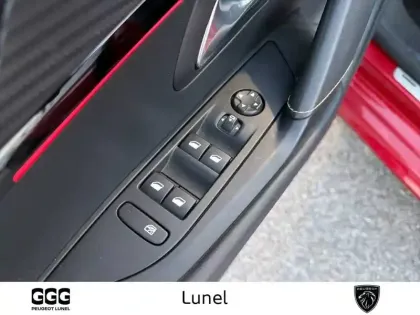 Photo 53 Peugeot 208  PureTech 100 S&S BVM6