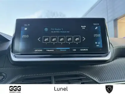 Photo 57 Peugeot 208  PureTech 100 S&S BVM6