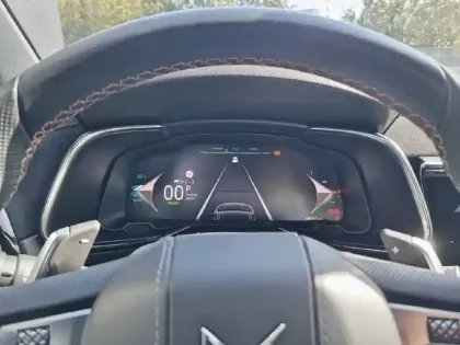 Photo 9 DS DS 7 Gén. I Ph1 Performance Line + 5