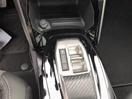 Photo 13 Peugeot 208  Hybrid 110 e-DCS6