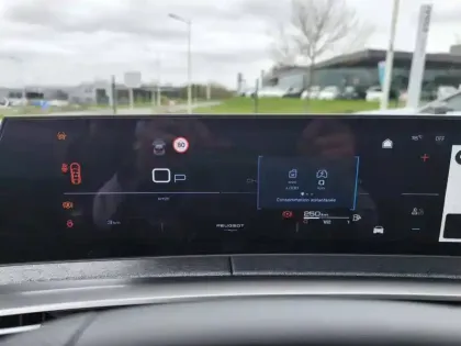 Photo 9 Peugeot 3008  Hybrid 145 e-DCS6