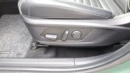 Photo 24 Kia Sportage Gén. V Ph1 GT-line Premium 5