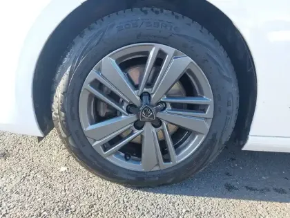 Photo 12 Peugeot 308  BlueHDi 130ch S&S BVM6