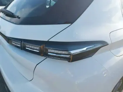 Photo 16 Peugeot 308  BlueHDi 130ch S&S BVM6