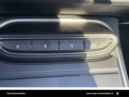 Photo 50 Jeep Avenger  1.2 Turbo T3 110 ch e-Hybrid BVR6