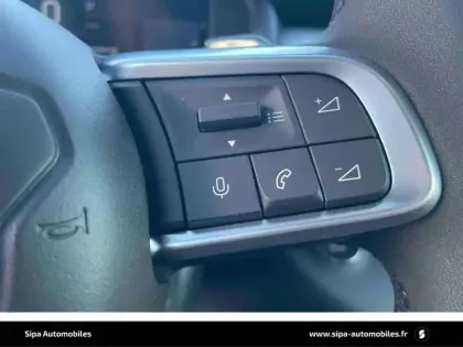 Photo 78 Jeep Avenger  1.2 Turbo T3 110 ch e-Hybrid BVR6